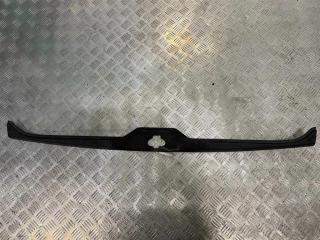 накладка внутренняя на заднюю панель кузова Volkswagen Passat B4 1995, универсал, 333863459