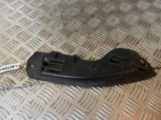 Крепление бампера заднего Volkswagen Touareg 1 поколение [рестайлинг] 2008, 3.0 л., TDi, BKS, дизель, АКПП, чёрный, внедорожник 5 дв., полный привод, правый руль, 7L6807394B