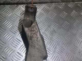 кронштейн двигателя Audi A4 B7 2005, 2.0 л., TFSI, бензин, 8E0199307A