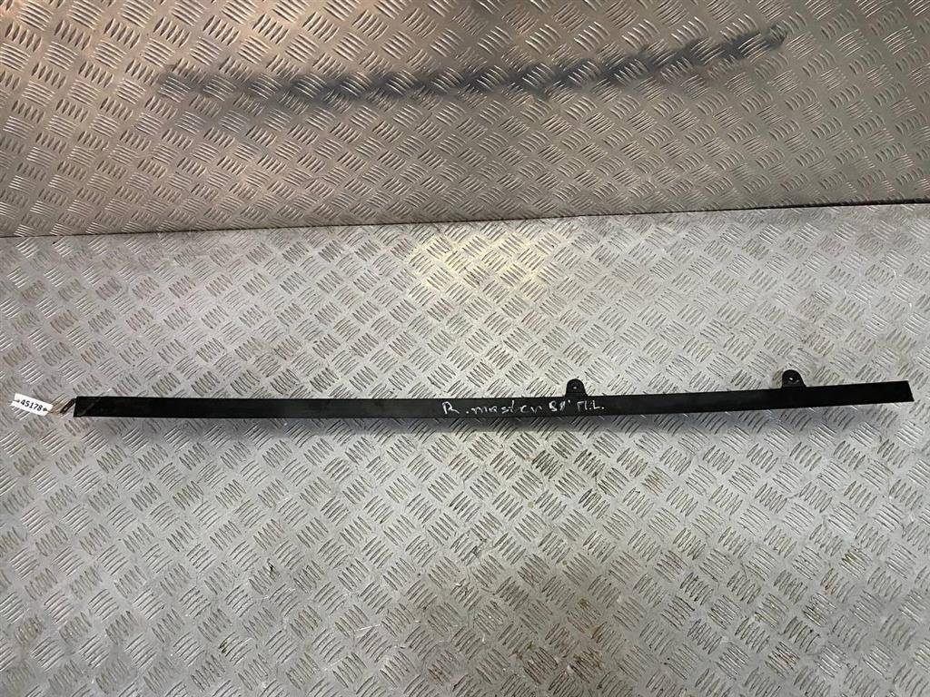 направляющая стекла Renault Master 2 поколение 1998, 352480E - фото №1