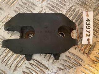 Крепление бампера переднего BMW 5 серия E34 1995, 51111944545