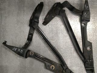 петля крышки багажника Audi A8 D2/4D 1998