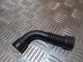 патрубок вентиляции картера Volkswagen Golf 4 поколение 2001, 1.9 л., TDi, дизель, 038103493M