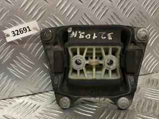 подушка крепления КПП Audi A6 4F/C6 [рестайлинг] 2010, 3.0 л., бензин, АКПП, NH1040F1