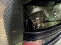 крышка багажника (дверь 3-5) Land Rover Discovery 5 поколение 2018, 3.0 л., 306DT, дизель, АКПП, фиолетовый, полный привод, правый руль - фото №2