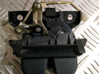 замок багажника Audi A4 B5 [рестайлинг] 2000, универсал, 8D9827520A