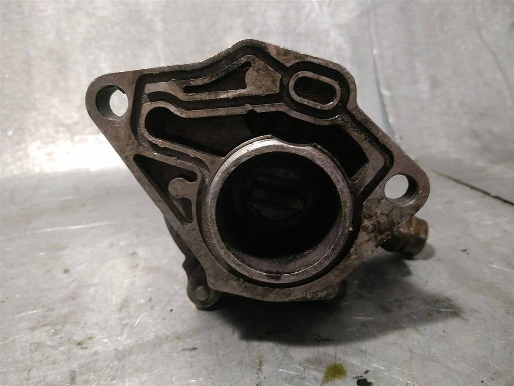 насос вакуумный Renault Kangoo 1 поколение 2001, 1.9 л., D, дизель, 8200031420 - фото №1