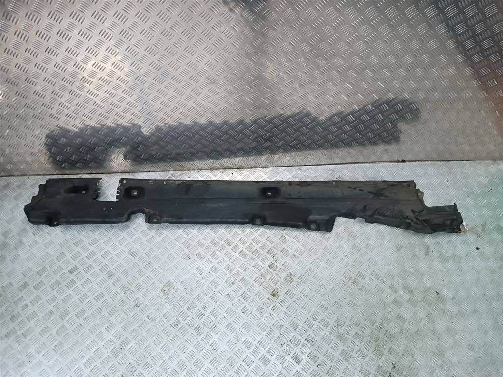 защита днища Audi Q7 4L 2006, 3.0 л., TDi, BUG, дизель, АКПП, бежево-серый, внедорожник 5 дв., полный привод, правый руль, 7L8825212C - фото №1