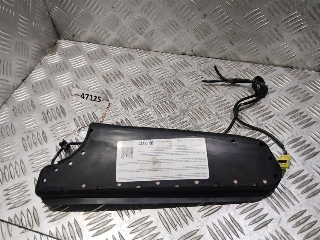 подушка безопасности сиденья Audi Q7 4L 2006, 3.0 л., TDi, BUG, дизель, АКПП, бежево-серый, внедорожник 5 дв., полный привод, правый руль, 4L0880242 - фото №1
