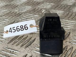 катушка зажигания Volkswagen Polo 4 поколение 2004, 1.2 л., i, бензин, МКПП, 36905715