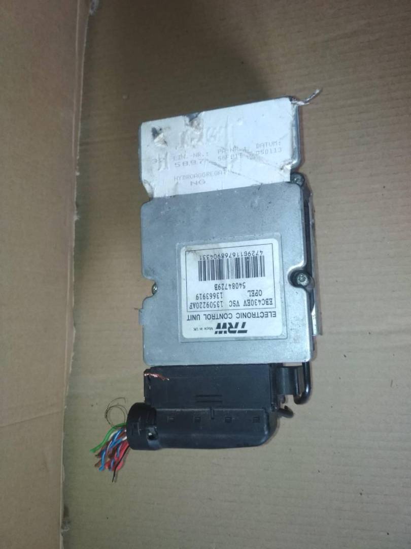 блок ABS Opel Signum C 2004, 1.9 л., CDTi, дизель, 13663919, 13157075 - фото №1