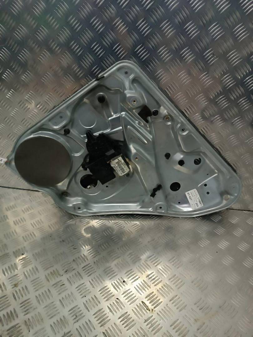 стеклоподъемник электрический задний правый Volkswagen Passat B5 1998, седан, 3B5839752, 3B5839752AD - фото №1