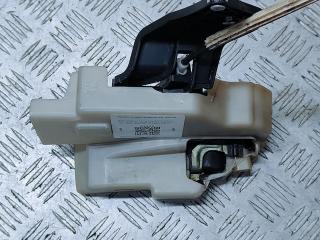 замок двери передней левой Volkswagen Touareg 1 поколение 2006, 2.5 л., TDi, BAC, дизель, АКПП, черный, полный привод, правый руль, 3D2837015