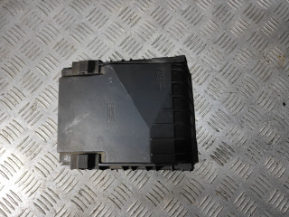 крышка блока предохранителей Volkswagen Passat B6 2009, 2.0 л., TDi, CBAA, дизель, 6МКПП, серебристый, седан, передний привод, правый руль, 1K0937132