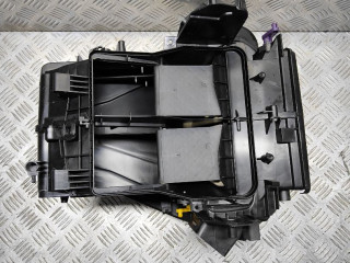 корпус отопителя (печки) Volkswagen Passat B6 2007, 2.0 л., TDi, BMR, дизель, 6МКПП, чёрный, седан, передний привод, правый руль, 3C2820003, 3C2820003DM
