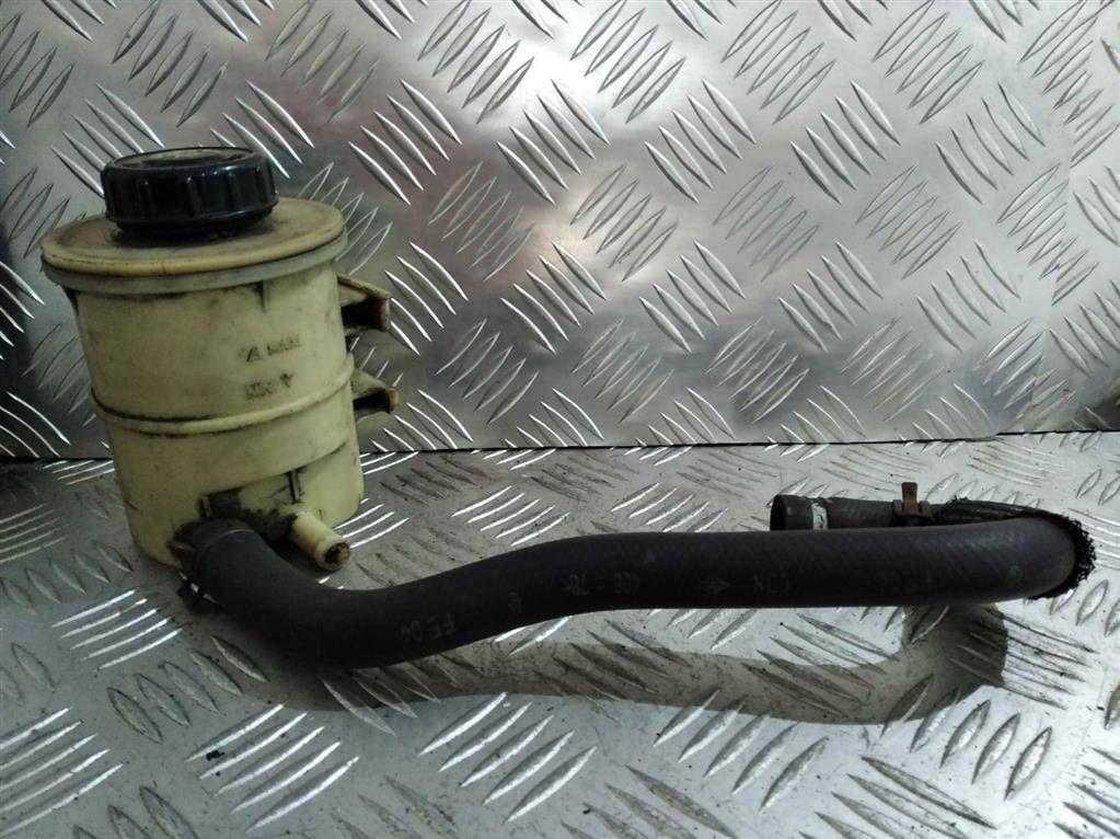 бачок гидроусилителя Renault Espace 4 поколение 2004, 2.2 л., DCi, дизель, 8200005185 - фото №1