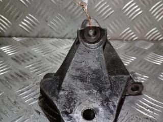 кронштейн двигателя Renault Scenic 1 поколение [рестайлинг] 2003, 2.0 л., i, бензин, 8200072747S