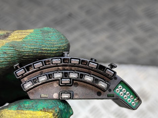 датчик угла поворота руля Audi Q7 4L 2006, 3.0 л., TDi, BUG, дизель, АКПП, бежево-серый, внедорожник 5 дв., полный привод, правый руль, 00204405