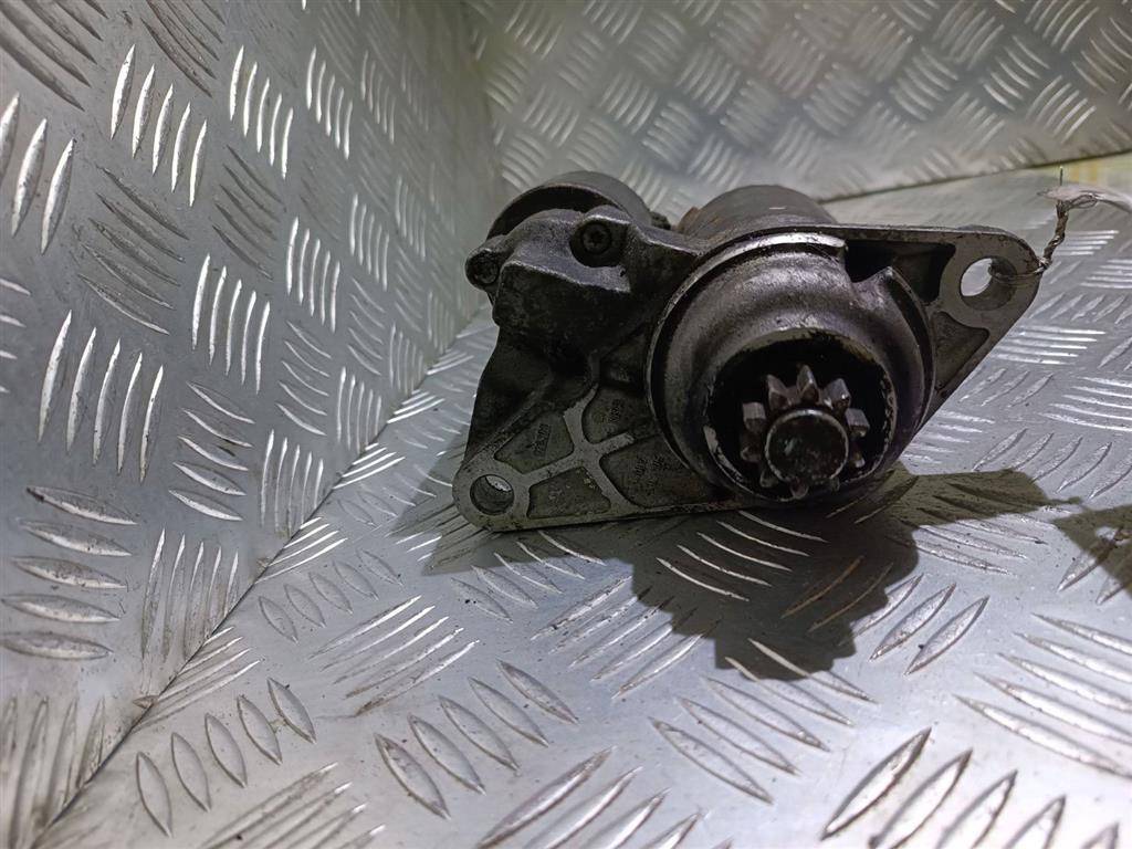 стартер Volkswagen Golf 4 поколение 2002, 1.6 л., i, бензин, МКПП, 0001121016, 02T911023E - фото №1