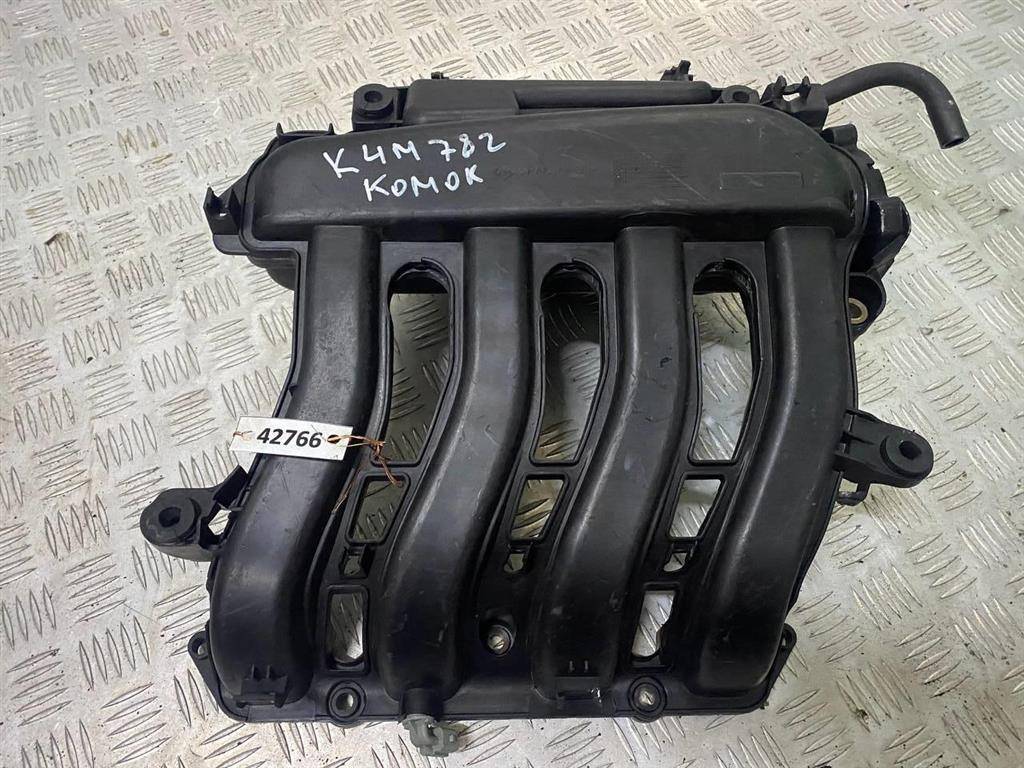 коллектор впускной Renault Scenic 2 поколение 2005, 1.6 л., i, бензин, 8200275053B - фото №1