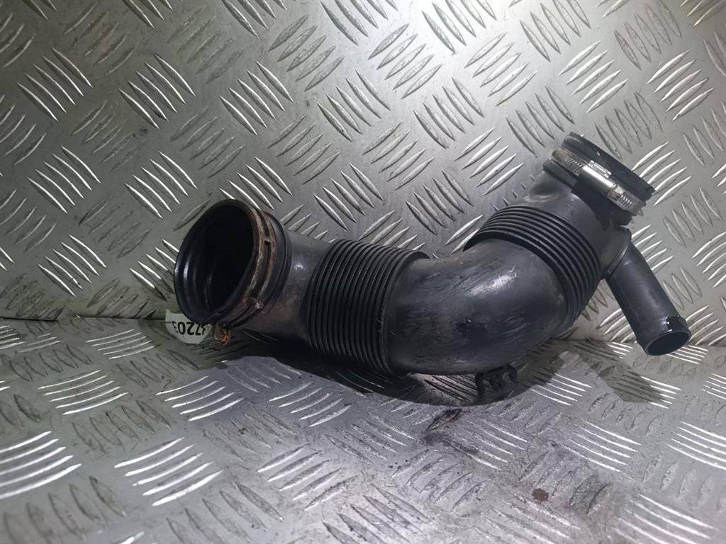 патрубок воздушного фильтра Volkswagen Passat B6 2006, 1.9 л., TDi, дизель, 3C0129654M - фото №1