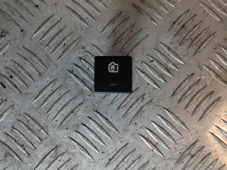 кнопка центрального замка Citroen Berlingo 2 поколение (B9) 2012, 1.6 л., HDi, 9HN (DV6ETED), дизель, МКПП, белый, фургон, передний привод, правый руль, 96583098