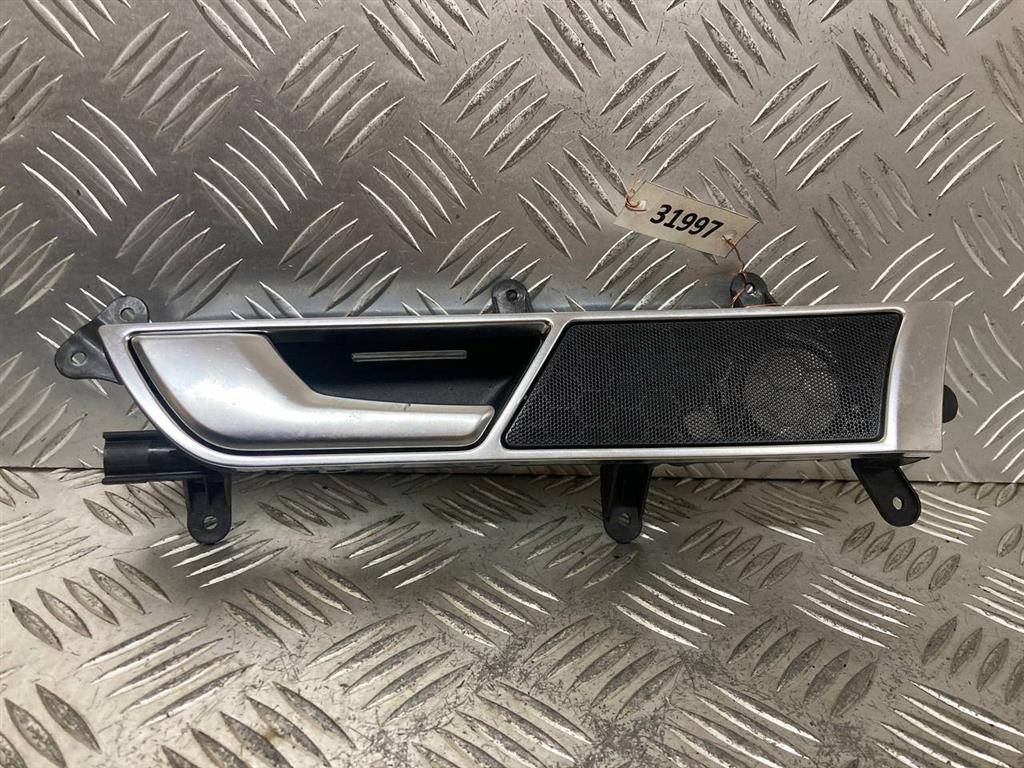 ручка внутренняя задняя левая Audi A6 4F/C6 2006, 4F0837019B - фото №1