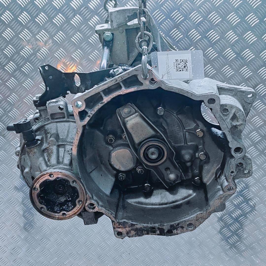 КПП механическая (МКПП) Volkswagen Bora 1 поколение 2002, 2.0 л., i, AQY, бензин, 5МКПП, передний привод, EMR - фото №1