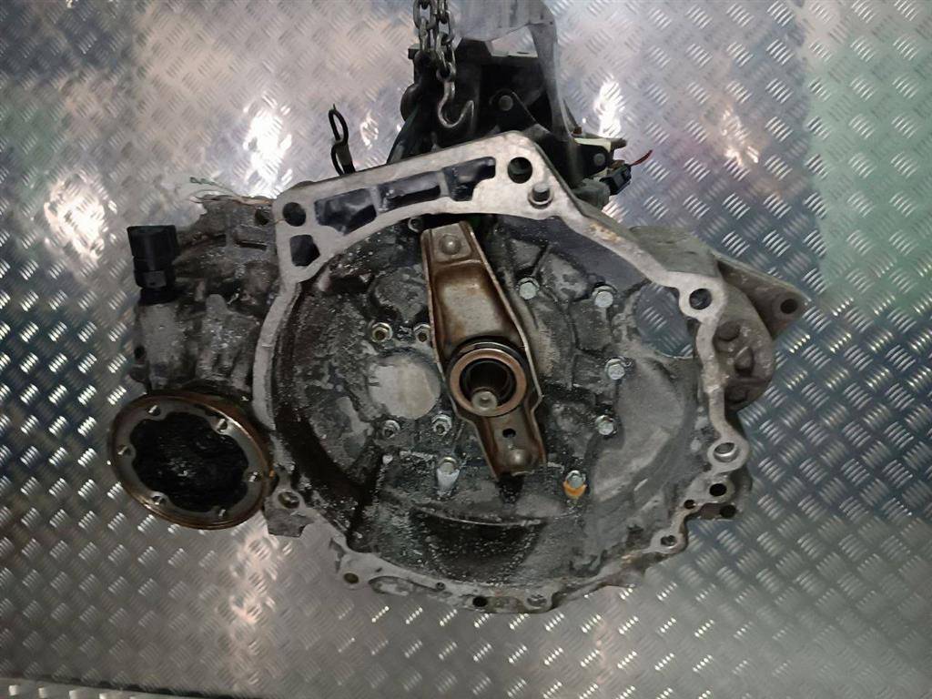 КПП механическая (МКПП) Volkswagen Golf 4 поколение 1999, 1.8 л., i, бензин, EBD - фото №1