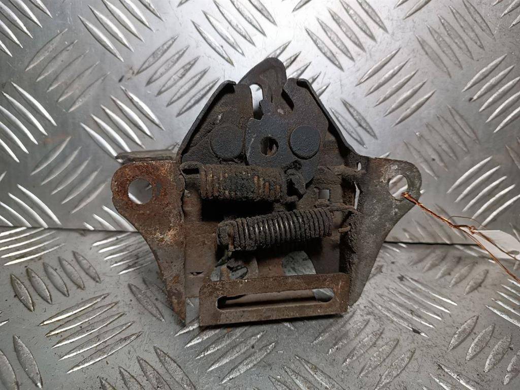 замок капота Kia Clarus 1 поколение 1998 - фото №1