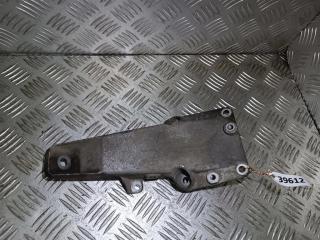 кронштейн двигателя BMW X3 E83 2004, 3.0 л., i, бензин, 6750853
