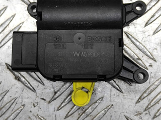 моторчик заслонки печки Skoda Octavia RS 2 поколение [рестайлинг] 2011, 2.0 л., TDi, CEGA, дизель, робот, белый, универсал, передний привод, правый руль, 1K0907511C