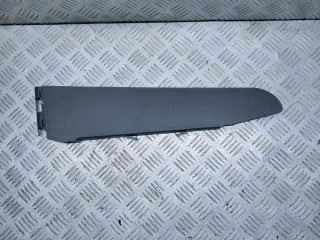 накладка на сиденье правая Volkswagen Touareg 1 поколение [рестайлинг] 2007, 2.5 л., TDi, BPE, дизель, АКПП, чёрный, внедорожник 5 дв., полный привод, правый руль, 7L0881472