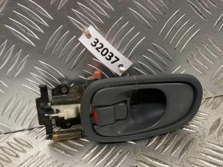 ручка внутренняя передняя правая Kia Clarus 1 поколение [рестайлинг] 1999