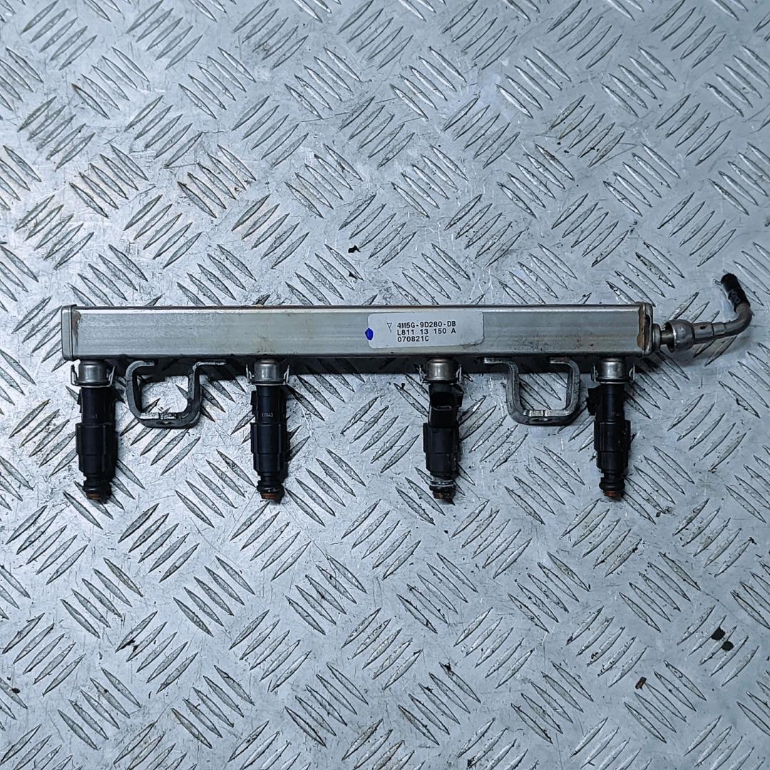 топливная рампа Ford Focus 2 поколение 2008, 1.8 л., i, QQDB, бензин, МКПП, передний привод, 0280156154, 4M5G9D280DB, L81113150A, 070821C - фото №1