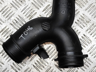 патрубок интеркулера Audi Q7 4L 2006, 3.0 л., TDi, BUG, дизель, АКПП, бежево-серый, внедорожник 5 дв., полный привод, правый руль, 7L6145795R