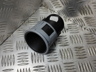 подстаканник Citroen Berlingo 2 поколение (B9) 2012, 1.6 л., HDi, 9HN (DV6ETED), дизель, МКПП, белый, фургон, передний привод, правый руль, 9680940277