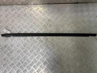 молдинг стекла двери задней Volkswagen Passat B4 1995