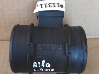 расходомер воздуха Alfa Romeo 147 1 поколение 2004, 1.9 л., JTD, дизель, 281002618