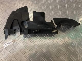 воздуховод (дефлектор) радиатора Audi A6 4F/C6 2006, 3.2 л., i, 4F0121283C