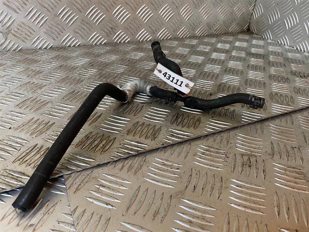 патрубок (трубопровод, шланг) Volkswagen Golf 5 поколение 2006, 1.4 л., i, бензин, 1K0122447FH - фото №1