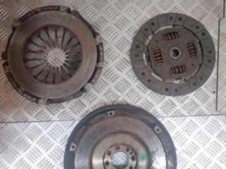 комплект сцепления Chrysler Grand Voyager 4 поколение 2002, 2.5 л., CRD, дизель, 3082000276