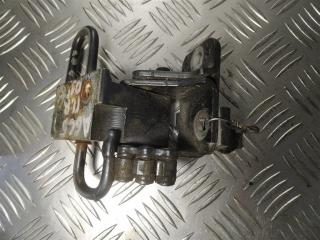 петля двери Audi A6 4B/C5 [рестайлинг] 2001, 4D0831412B