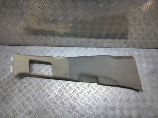 обшивка стойки центральной правой Audi Q7 4L 2006, 3.0 л., TDi, BUG, дизель, АКПП, бежево-серый, внедорожник 5 дв., полный привод, правый руль, 4L0867293