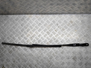 щеткодержатель (поводок стеклоочистителя, дворник) Citroen Berlingo 2 поколение (B9) 2012, 1.6 л., HDi, 9HN (DV6ETED), дизель, МКПП, белый, фургон, передний привод, правый руль, 9682974980