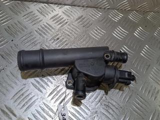 фланец (тройник) системы охлаждения Volkswagen Passat B6 2006, 1.9 л., TDi, дизель, 038121132D