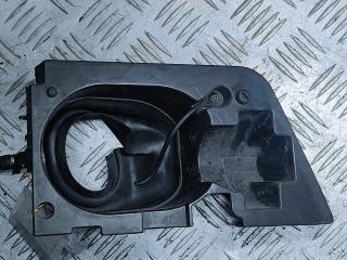 лючок топливного бака Volkswagen Transporter T5 2006, 2.5 л., TDi, AXD, дизель, робот, серебристый, микроавтобус, передний привод, правый руль, 7H0201251