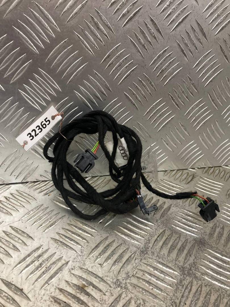 дверная проводка Audi A6 4B/C5 2000, 4B0971035G - фото №1