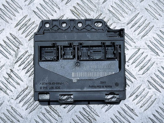 блок комфорта Volkswagen Passat B6 2007, 2.0 л., TDi, BMR, дизель, 6МКПП, чёрный, седан, передний привод, правый руль, 3C0959433R