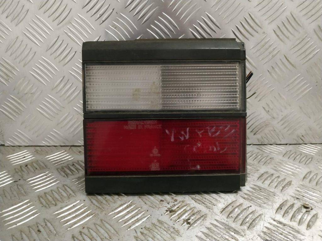 фонарь крышки багажника левый Volkswagen Passat B3 1992, универсал, 333945107 - фото №1